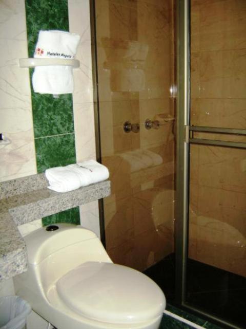 Hoteles Bogota Inn La Soledad Екстериор снимка