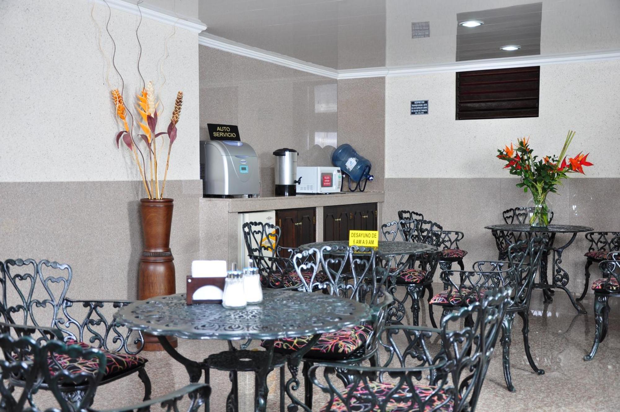 Hoteles Bogota Inn La Soledad Екстериор снимка